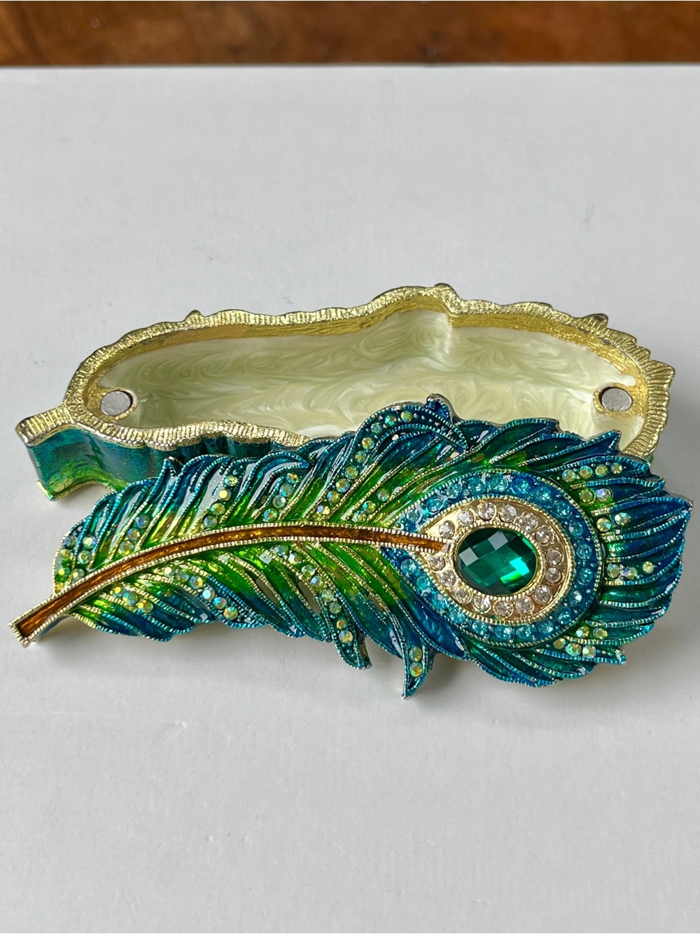 🦚 Peacock Feather Jewelry/Trinket Box w/ Magnetic Lid